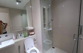 4-dormitorio apartamentos en condominio en Khlong Toei, Tailandia. $2 342 000