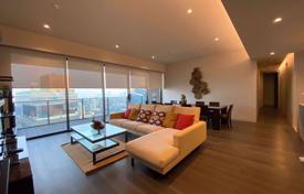 3-dormitorio apartamentos en condominio en Watthana, Tailandia. $8 300  por semana