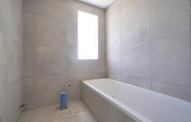 4 dormitorio chalet en Larnaca, Chipre. 490 000 €