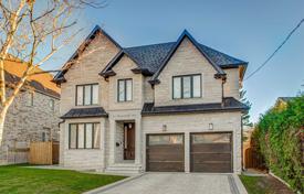 Casa de pueblo – North York, Toronto, Ontario,  Canadá. C$2 282 000