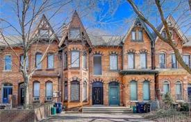 3 dormitorio adosado en Old Toronto, Canadá. C$1 675 000