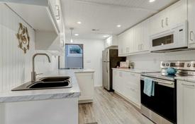 4 dormitorio casa de pueblo en Etobicoke, Canadá. C$1 689 000
