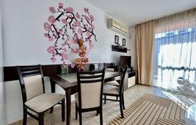 3 dormitorio piso 92 m² en Sveti Vlas, Bulgaria. 155 000 €