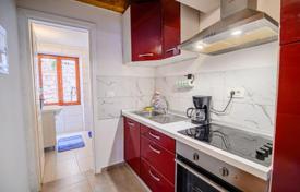 1 dormitorio piso 30 m² en Umag, Croacia. 161 000 €