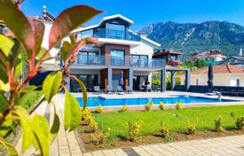 5 dormitorio villa 220 m² en Ölüdeniz, Turquía. 51 641 000 TRY