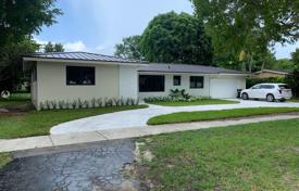 Chalet – South Miami, Florida, Estados Unidos. $1 030 000