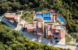 Obra nueva – Herceg Novi (city), Herceg Novi, Montenegro. 200 000 €