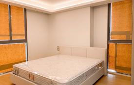 1-dormitorio apartamentos en condominio en Watthana, Tailandia. $348 000