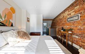 8 dormitorio adosado en Old Toronto, Canadá. C$1 869 000
