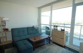 1 dormitorio piso en Lake Shore Boulevard West, Canadá. C$739 000