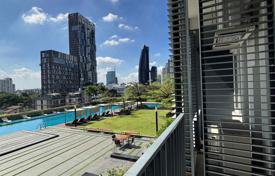 2-dormitorio apartamentos en condominio en Khlong Toei, Tailandia. $337 000