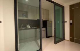 1-dormitorio apartamentos en condominio en Phra Khanong, Tailandia. $169 000