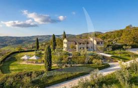 10 dormitorio villa 800 m² en Perugia, Italia. 1 480 000 €