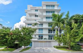 Condominio – Bay Harbor Islands, Florida, Estados Unidos. $1 200 000