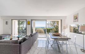 7 dormitorio villa en Cannes, Francia. 5 000 €  por semana