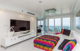 Piso – Collins Avenue, Miami, Florida,  Estados Unidos. $2 700 000