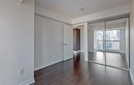 3 dormitorio piso en Yonge Street, Canadá. C$1 253 000