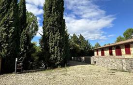 8 dormitorio villa 265 m² en Montecatini Val di Cecina, Italia. 1 175 000 €