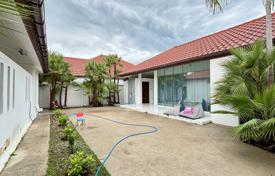 3 dormitorio villa 300 m² en Pattaya, Tailandia. $438 000