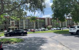 Condominio – Pembroke Pines, Broward, Florida,  Estados Unidos. $270 000
