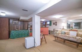 4 dormitorio casa de pueblo en North York, Canadá. C$1 557 000