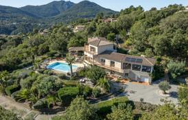Villa – Mandelieu-la-Napoule, Costa Azul, Francia. 1 999 000 €