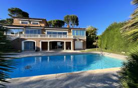 8 dormitorio villa en Golf Juan, Francia. 2 500 000 €