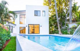 7 dormitorio villa 497 m² en Miami, Estados Unidos. $2 699 000