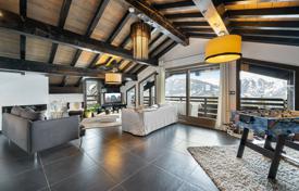 5 dormitorio chalet 327 m² en Courchevel, Francia. 3 780 000 €