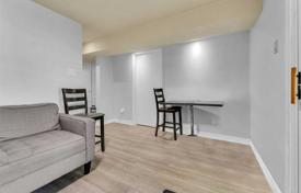 7 dormitorio casa de pueblo en Scarborough, Canadá. C$1 508 000