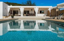 Villa – Ibiza, Islas Baleares, España. 5 200 €  por semana