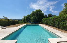 Villa – Provenza - Alpes - Costa Azul, Francia. 3 600 €  por semana