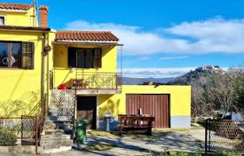 3 dormitorio casa de pueblo 200 m² en Motovun, Croacia. 186 000 €