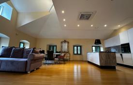 2 dormitorio piso 185 m² en Opatija, Croacia. 985 000 €