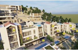 3 dormitorio piso 212 m² en Donja Lastva, Montenegro. 635 000 €