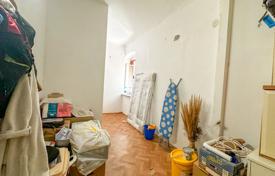 3 dormitorio piso 70 m² en Rijeka, Croacia. 176 000 €