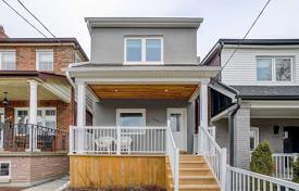 4 dormitorio casa de pueblo en York, Canadá. C$1 615 000