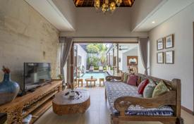 2 dormitorio villa 175 m² en Gianyar, Indonesia. $225 000
