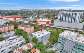 2-dormitorio apartamentos en condominio 65 m² en Miami, Estados Unidos. $345 000