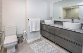 1-dormitorio apartamentos en condominio 82 m² en Miami Beach, Estados Unidos. $1 200 000