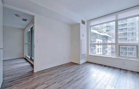 1 dormitorio piso en Fort York Boulevard, Canadá. C$792 000