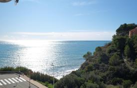 2 dormitorio piso 89 m² en Calp, España. 299 000 €