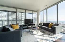 Piso – The Queensway, Toronto, Ontario,  Canadá. C$909 000