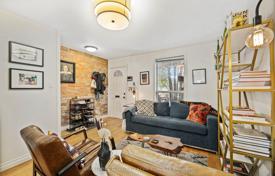 5 dormitorio adosado en Old Toronto, Canadá. C$1 144 000