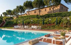 8 dormitorio villa 560 m² en Montepulciano, Italia. 1 950 000 €
