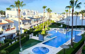 3 dormitorio piso 90 m² en Orihuela Costa, España. 255 000 €