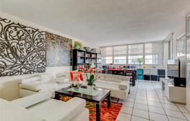 Condominio – South Ocean Drive, Hollywood, Florida,  Estados Unidos. $345 000