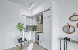 2 dormitorio piso en Bayview Avenue, Canadá. C$953 000