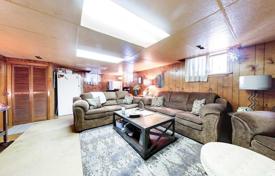 4 dormitorio casa de pueblo en Etobicoke, Canadá. C$1 633 000