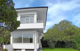 5 dormitorio piso 120 m² en Pietrasanta, Italia. 1 700 000 €